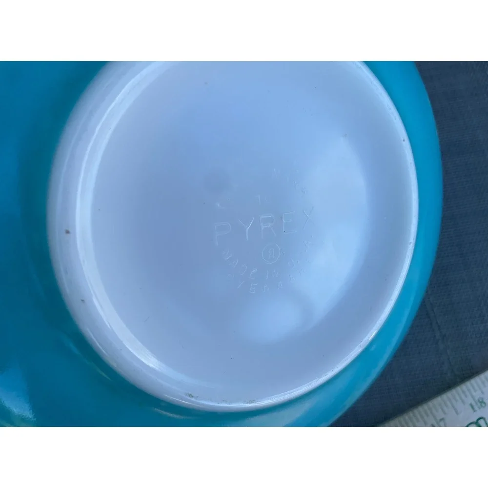 Pyrex Mixing Bowl Butterprint Turquoise Blue White Excellent Cinderella 444 4qt